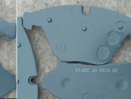 Sinipinnoitetut taloudelliset keraamiset jarrupalat